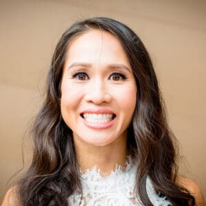Dr. Huong Closmann