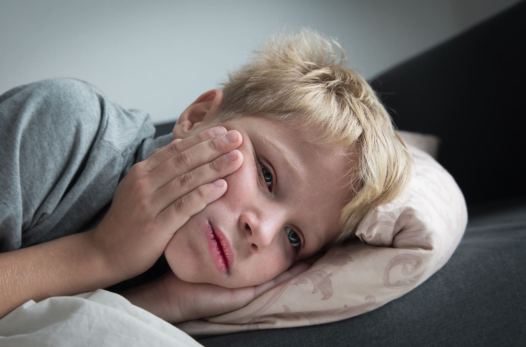 Why Kids Get Toothaches at Night and What Parents Can Do